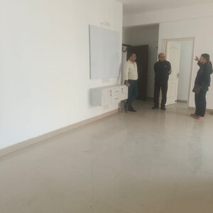 Room in 3 BHK Apartment at Tashee Capital Gateway, New Palam Vihar Phase 3 – for Rent
