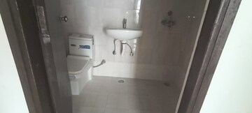 Bathroom in 2 BHK Apartment at Ansal Royal Heritage, Sector 70 – for Rent