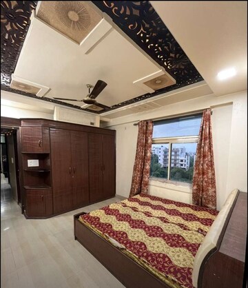 Bedroom in 2 BHK Apartment at Gomti Nagar – for Rent