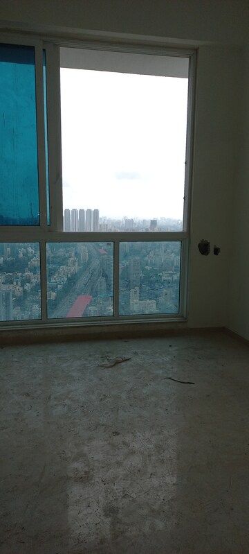 Furnished Amenities in 3 BHK Apartment at N Rose Northern Hills, Dahisar East – for Sale