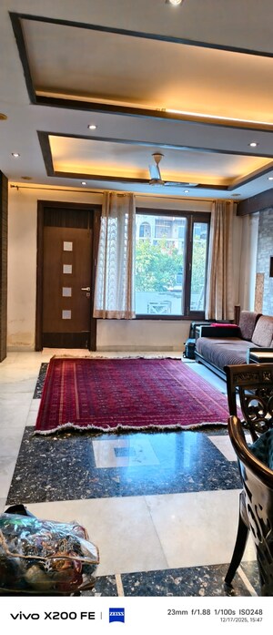 3 BHK Builder Floor For Rent in Greater Kailash