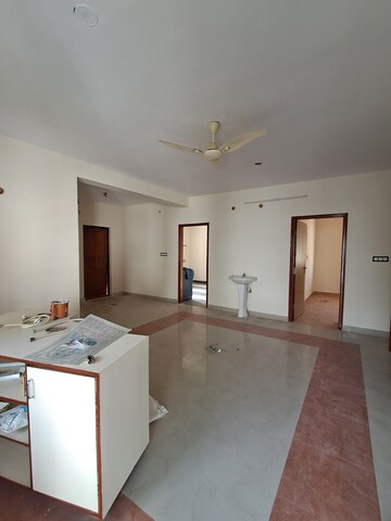 Room in 2 BHK Builder Floor at Hsr Layout – for Rent