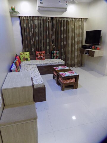 2 BHK Apartment For Sale in Rustomjee Riviera, Malad West