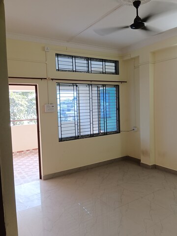 Room in 2 BHK Villa at Borbari – for Rent