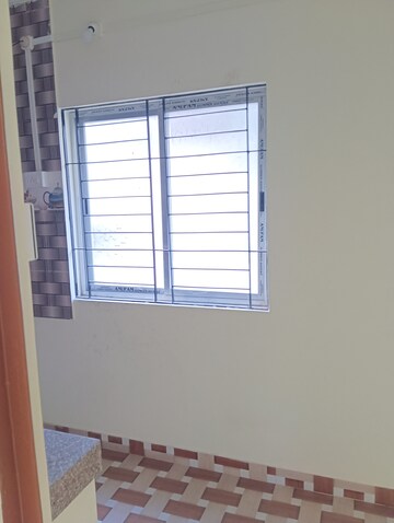 Room in 2 BHK Villa at Borbari – for Rent