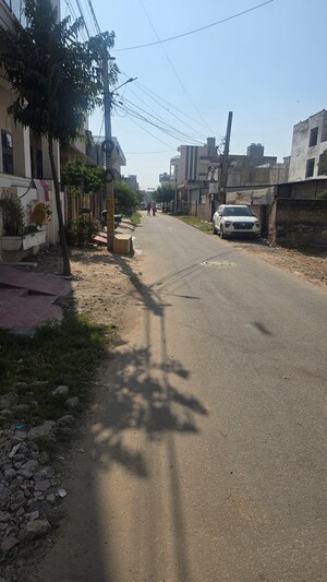  Plot – Exterior View View at Mansarovar Extension - for Sale