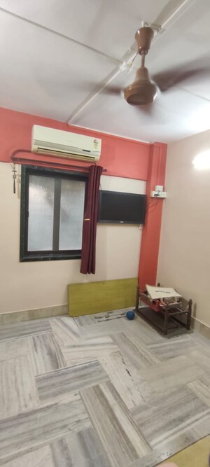 Bedroom in 2 BHK Apartment at Rutu Park Majiwada, Thane West – for Rent
