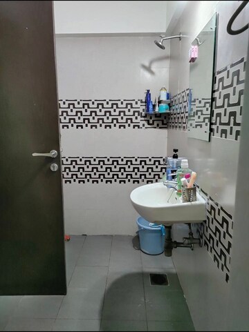Attached Bathroom in  Pg at Gokuldham Colony – for Rent