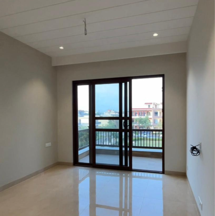 Room, sector 80 3 Bedroom 300 Sq.Yd. Builder Floor In Sector 80 Mohali 9675758