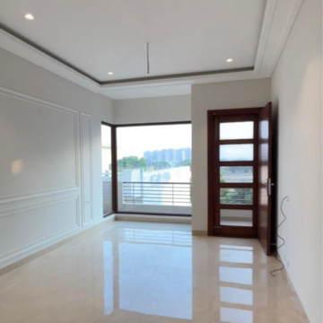 Room in 3 BHK Builder Floor at Sector 80 – for Sale