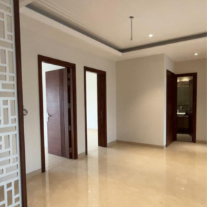 Room in 3 BHK Builder Floor at Sector 80 – for Sale