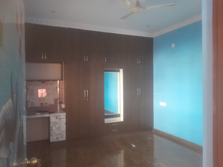 Room, ramamurthy nagar 3 Bedroom 2400 Sq.Ft. Independent House In Ramamurthy Nagar Bangalore 9675721