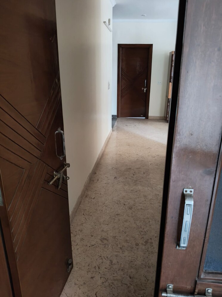 undefined, sector 4 4 Bedroom 150 Sq.Yd. Independent House In Sector 4 Panchkula 9675732