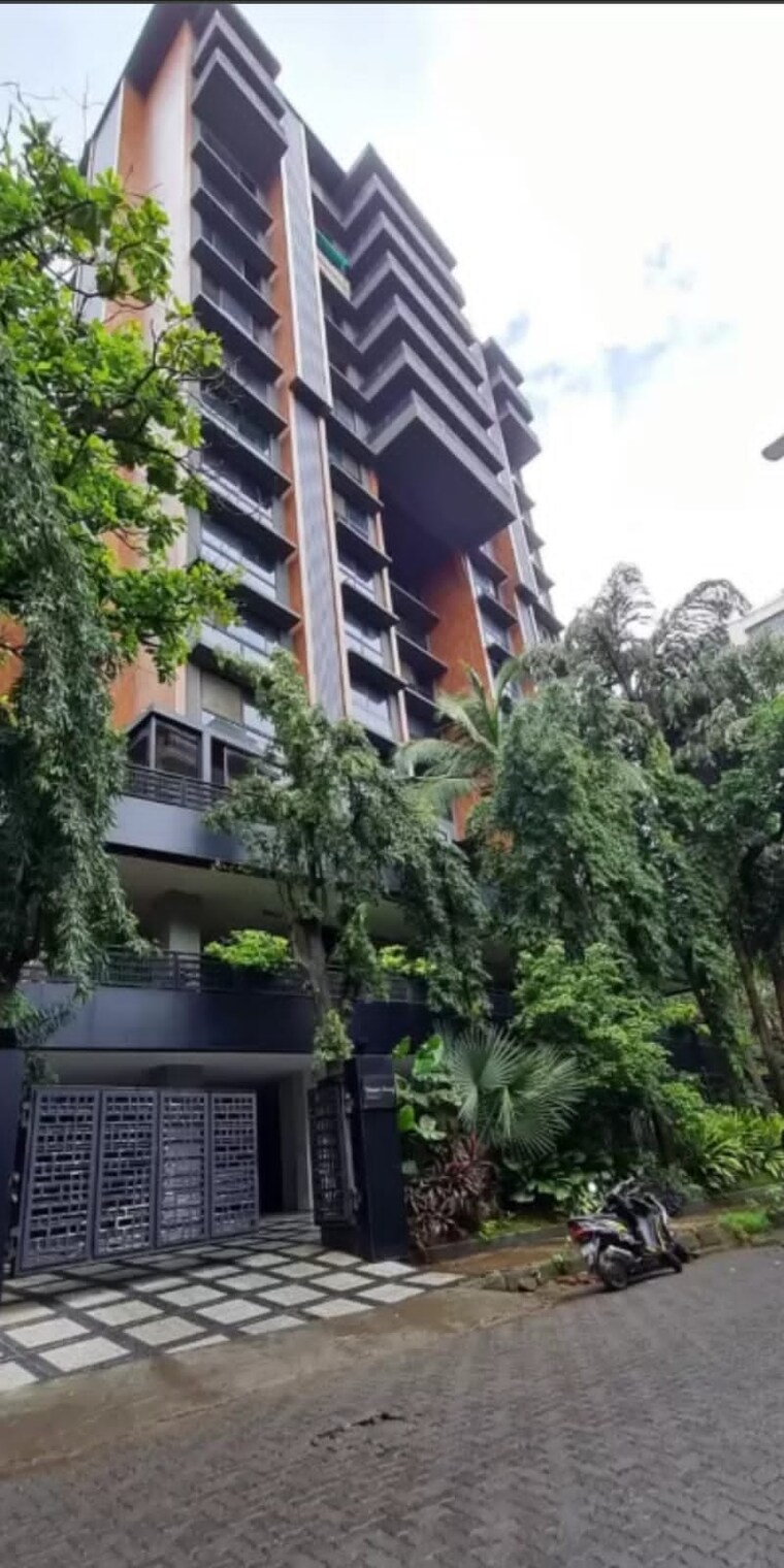 Exterior View, vasant-kunj 3 Bedroom 1240 Sq.Ft. Apartment In Santacruz West Mumbai 9675774
