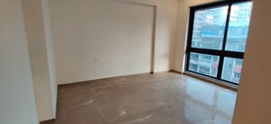 Room in 3 BHK Apartment at Vasant Kunj, Santacruz West – for Rent