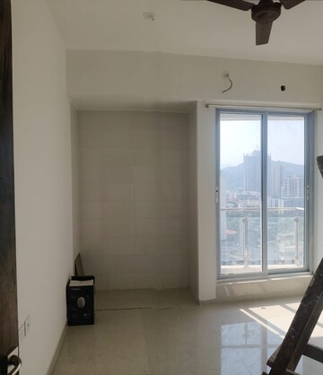 1 BHK Apartment For Sale in Bhakti Pearl, Kasarvadavali