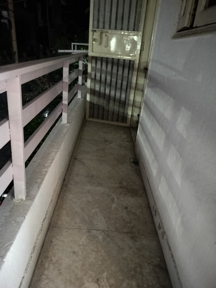 Balcony, chattarpur 3 Bedroom 1095 Sq.Ft. Builder Floor In Chattarpur Delhi 9675874