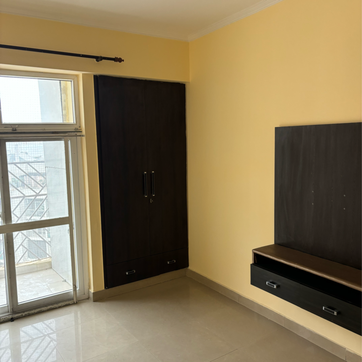 Room, nirala-eden-park 3 Bedroom 1360 Sq.Ft. Apartment In Sector 51 Noida 9675918