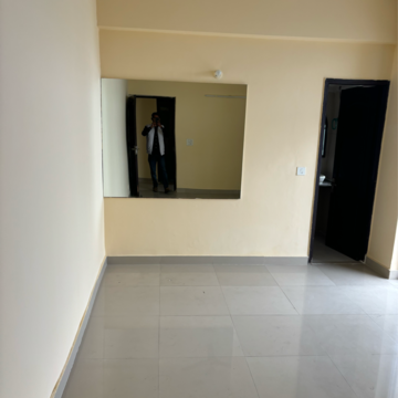 Furnished Amenities in 3 BHK Apartment at Nirala Eden Park, Sector 51 – for Sale