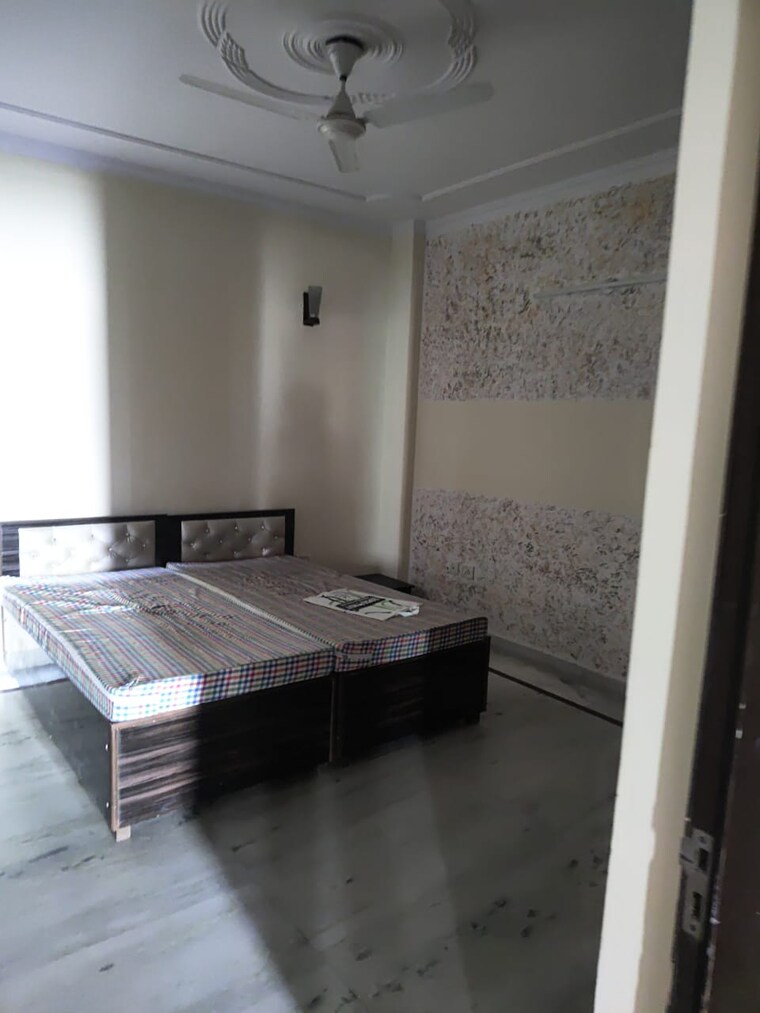 Kitchen, dlf-city-phase-v 3 Bedroom 1500 Sq.Ft. Builder Floor In Dlf Phase V Gurgaon 9675899