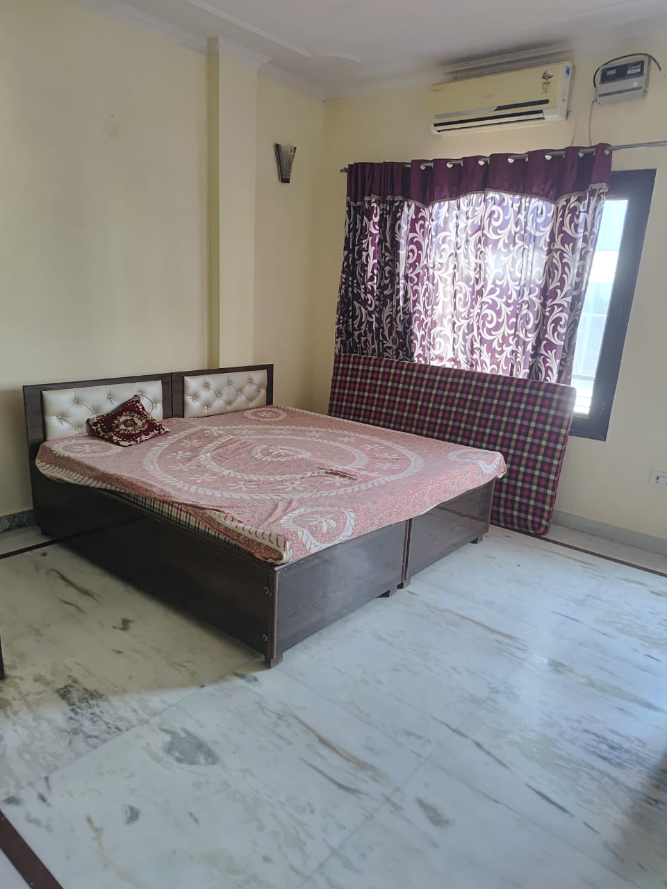 3 BHK Builder Floor For Rent in DLF City Phase V