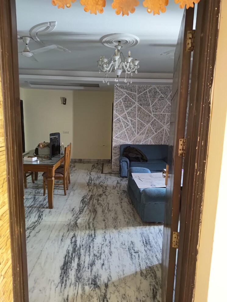 Bedroom, dlf-city-phase-v 3 Bedroom 1500 Sq.Ft. Builder Floor In Dlf Phase V Gurgaon 9675899