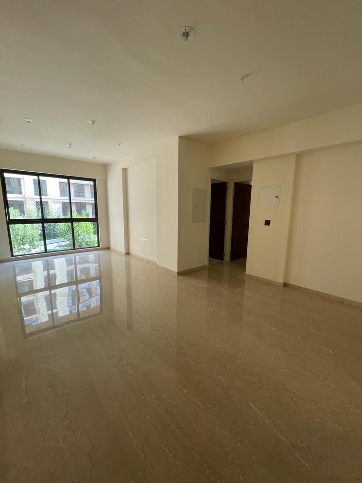 Room, lodha-sterling 2 Bedroom 1050 Sq.Ft. Apartment In Kolshet Road Thane 9675932