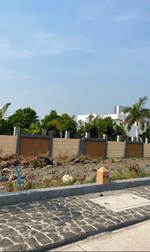 1100 Sq.Ft. Plot in AB Bypass Road