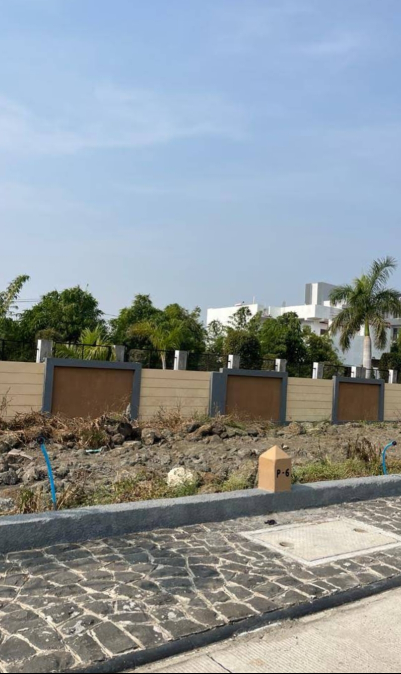 Plot For Sale in Anmol Orchid 