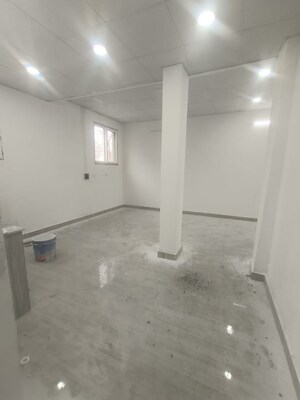 Room in 2 BHK Apartment at Sector 70 – for Rent