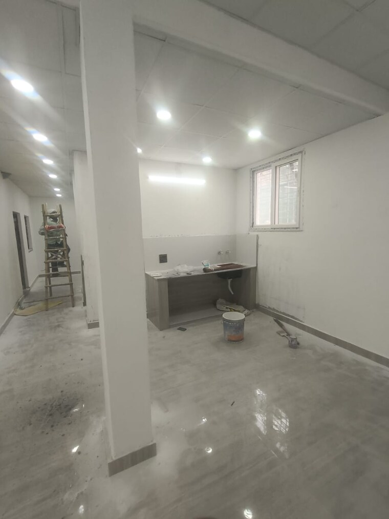  Parking, sector 70 2 Bedroom 950 Sq.Ft. Apartment In Sector 70 Noida 9676120