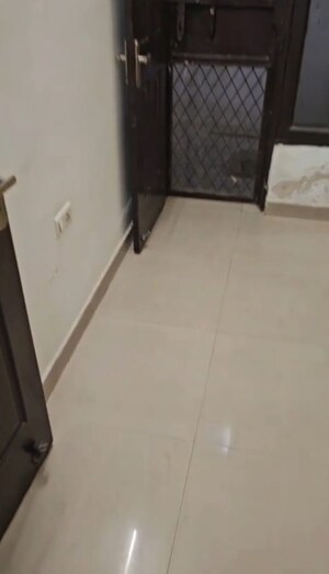 Furnished Amenities in 2.5 BHK Builder Floor at New Town Action Area ii – for Rent