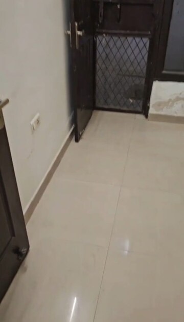 Furnished Amenities in 2.5 BHK Builder Floor at New Town Action Area ii – for Rent