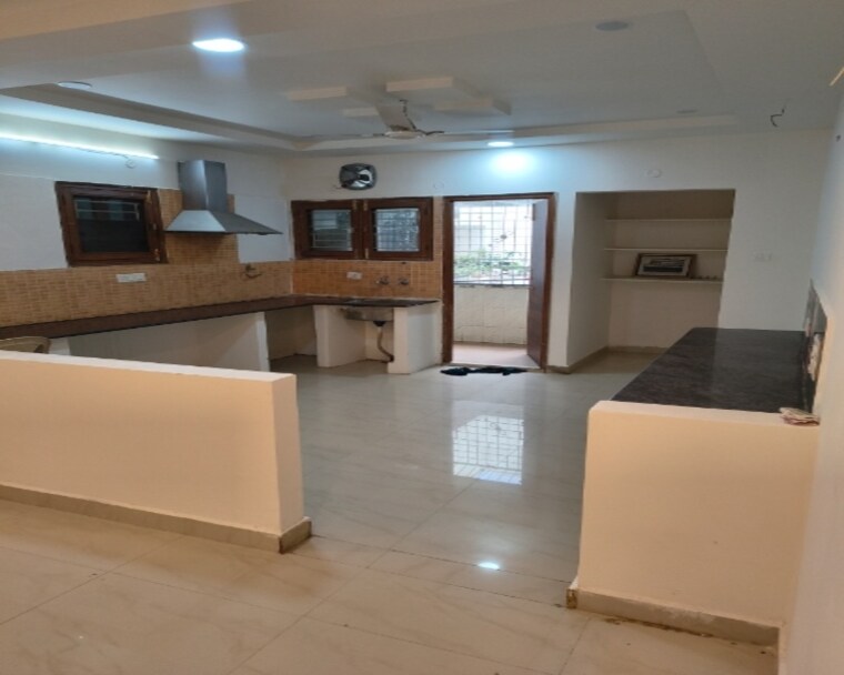 Kitchen, viddhi-tower 2.5 Bedroom 1047 Sq.Ft. Apartment In Mahagunpuram Ghaziabad 9676145