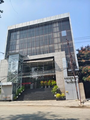  Showroom For Rent in Banjara Hills