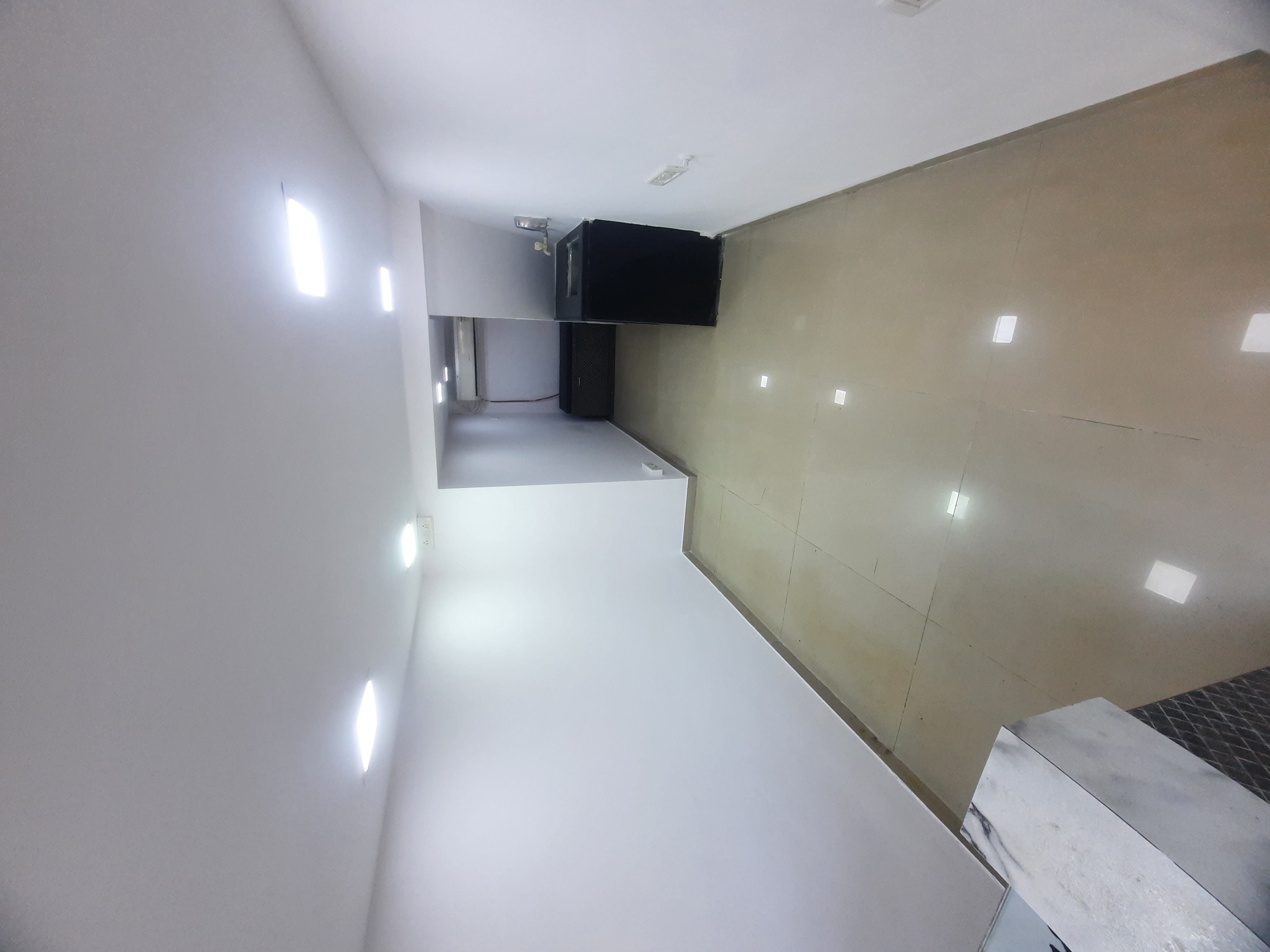 Retail Shop For Sale in Squarefeet Grand Square