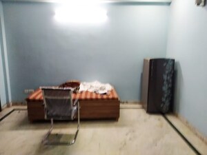 Living Room in 2 BHK Apartment at Sector 70 – for Rent