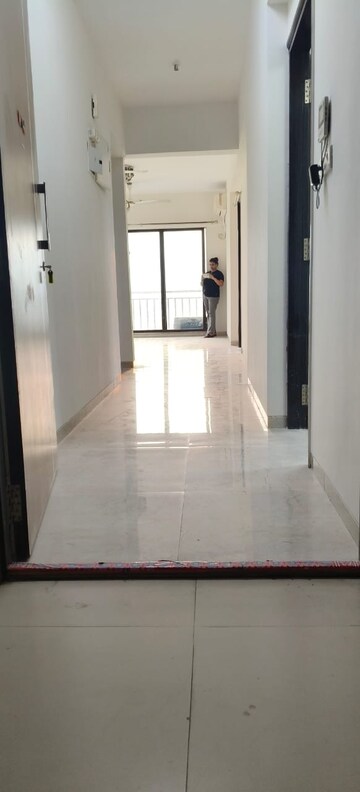 Room in 1 BHK Apartment at Vihang Golden Hills, Owale – for Sale