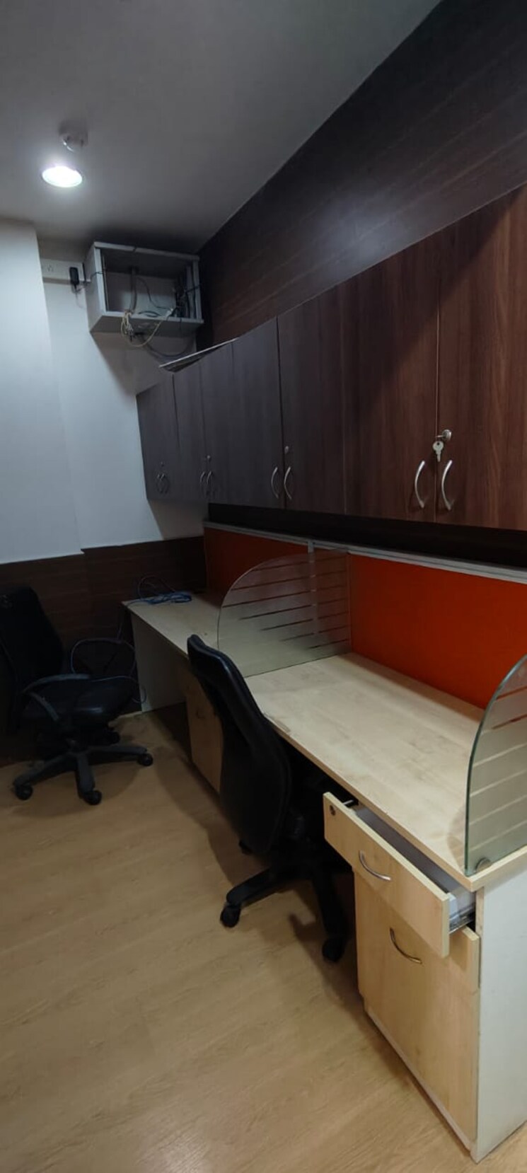 Team Area, jasola vihar Commercial Office Space 1056 Sq.Ft. In Jasola Vihar Delhi 9676561