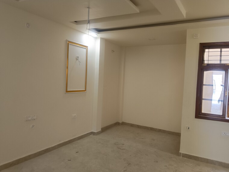 Room, manas-town 3 Bedroom 2412 Sq.Ft. Villa In Indira Nagar Lucknow 9676567