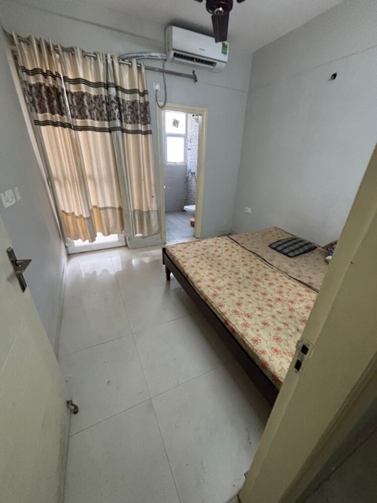 Balcony, kharar mohali road 1 Bedroom 470 Sq.Ft. Apartment In Kharar Mohali Road Kharar 9676716