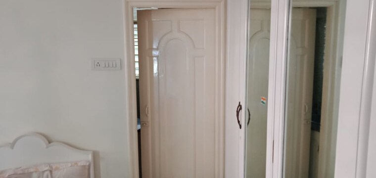 Other, legend-apartment 3.5 Bedroom 1900 Sq.Ft. Apartment In Bandra West Mumbai 9676558