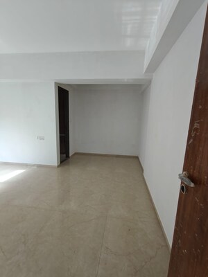 Building Lobby in 2 BHK Apartment at Prem Sagar CHS Santacruz West, Santacruz West – for Rent