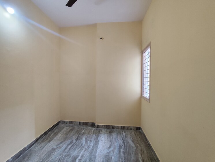 Bedroom, btm layout 2 Bedroom 800 Sq.Ft. Apartment In Btm Layout Bangalore 9676645