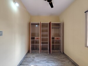 Room in 2 BHK Apartment at Btm Layout – for Rent