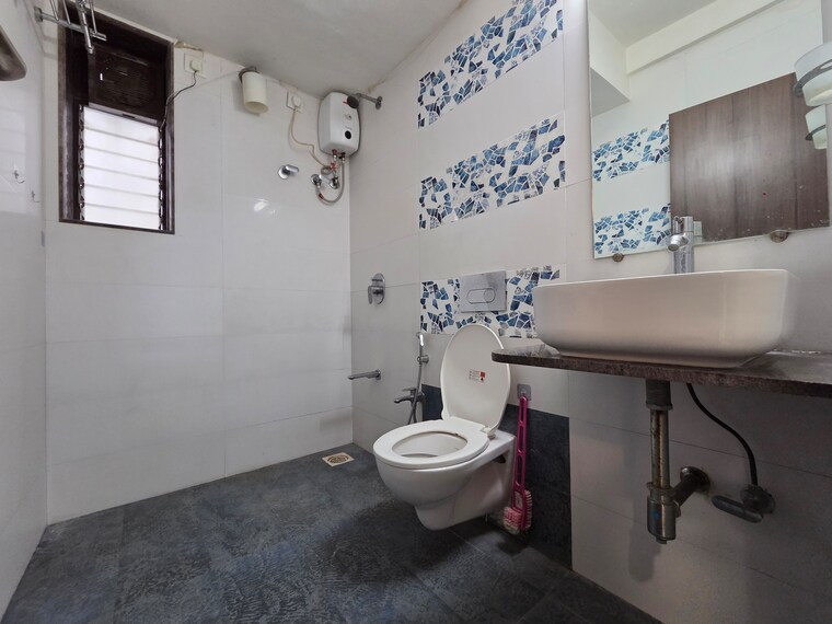 Bathroom, goregaon east 2 Bedroom 750 Sq.Ft. Apartment In Goregaon East Mumbai 9676689