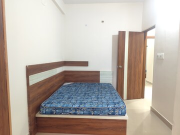 Bedroom in 2 BHK Apartment at Btm Layout – for Rent