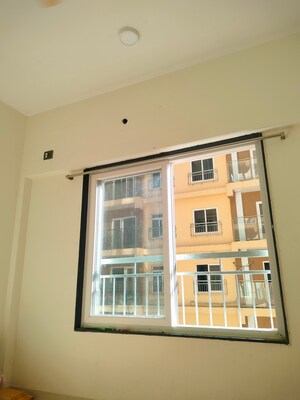  2 BHK Apartment at Goregaon West – for Rent