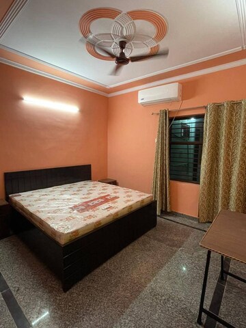 Bedroom in 1 BHK Builder Floor at Saket – for Rent
