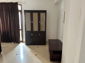 Living Room in 3 BHK Apartment at Vipul Belmonte, Sector 53 – for Sale